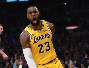 LeBron James Play