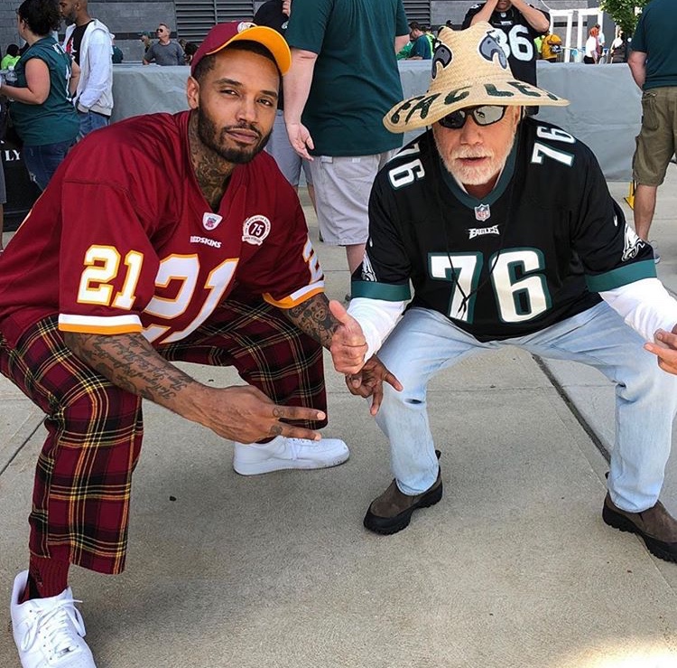 Mike Scott vs Eagles