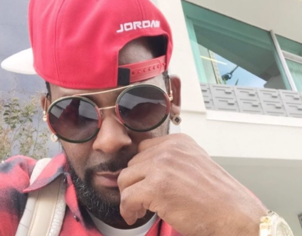 R. Kelly Manager Accused Of Threatening Father Of Victim, Police Issue Arrest Warrant For Kelly’s Former Manager After Threats