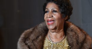 Aretha Franklin's 2014 Hand-Written Will Found In Her Couch Ruled Valid By Jury
