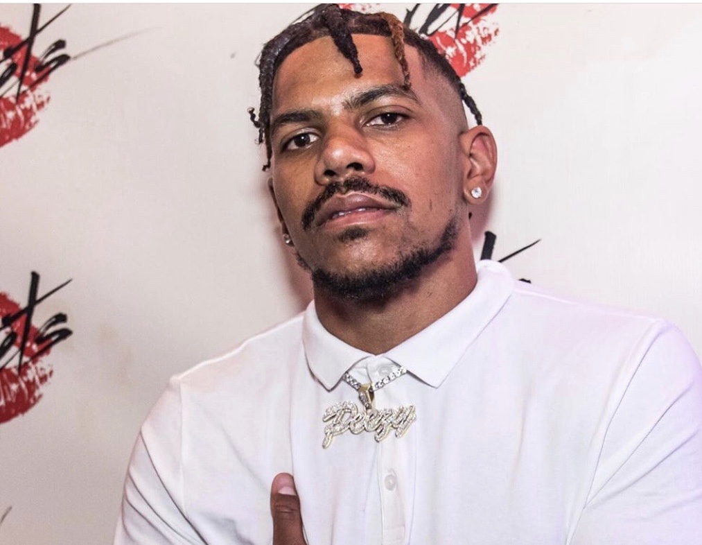 NFL Wide Receiver Terrelle Pryor In Critical Condition After Stabbing in Pittsburgh Apartment