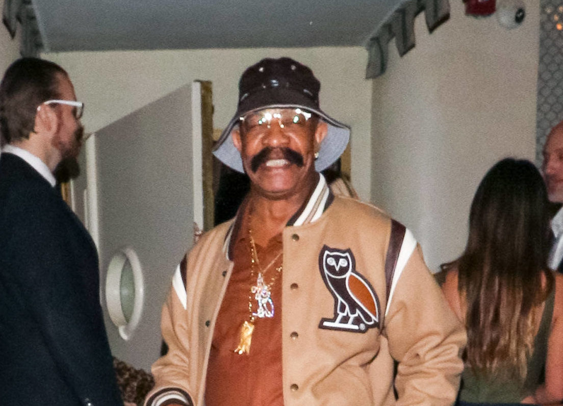 Dennis Graham is looking for love