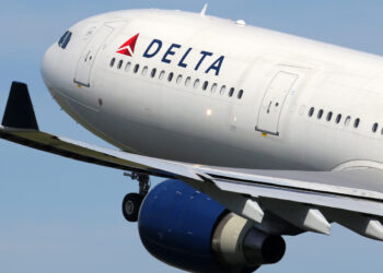 Delta Planes Collide on the Ground at LaGuardia Airport, FAA Opens Full-Scale Investigation
