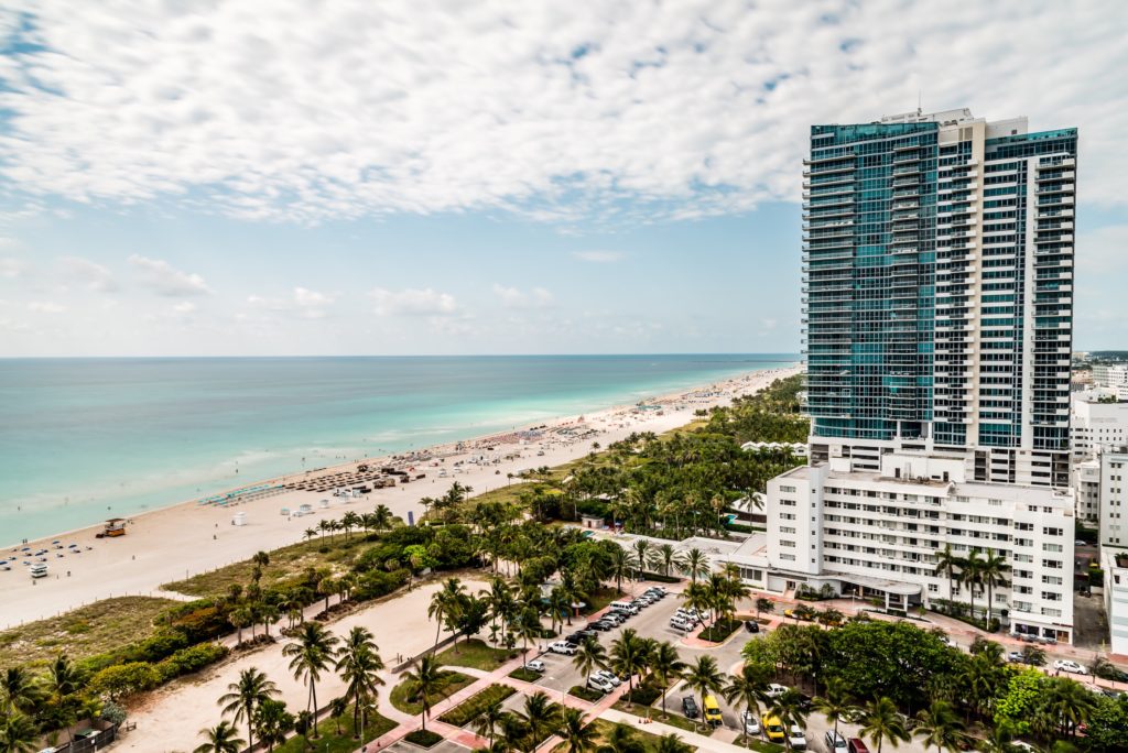 Miami Beach to Close