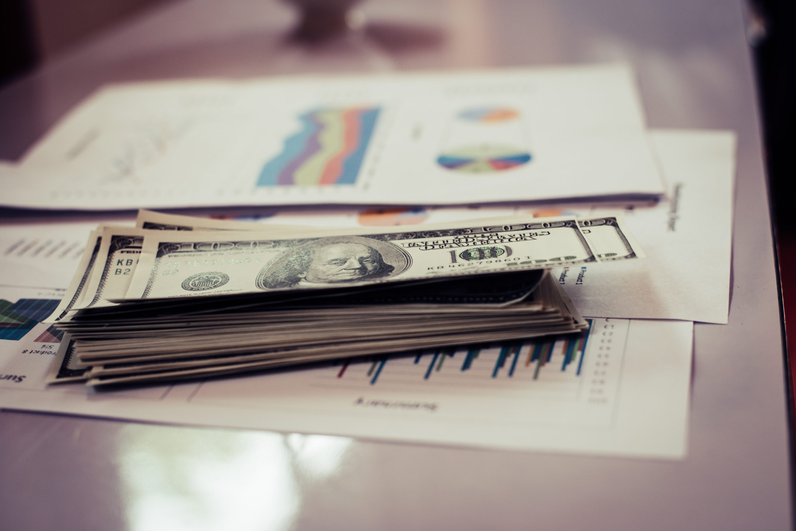 U.S. Household Debt Hits $18.59 Trillion as Student Loan Defaults and Credit Card Balances Surge