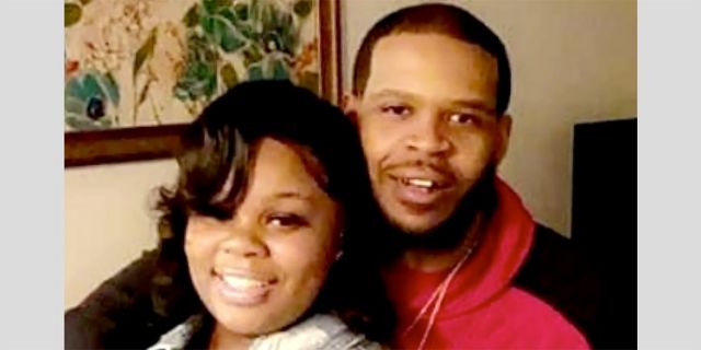 Charges Against Breonna Taylor’s Boyfriend Dropped; Kentucky Prosecutor Says ‘Additional Investigation is Necessary’