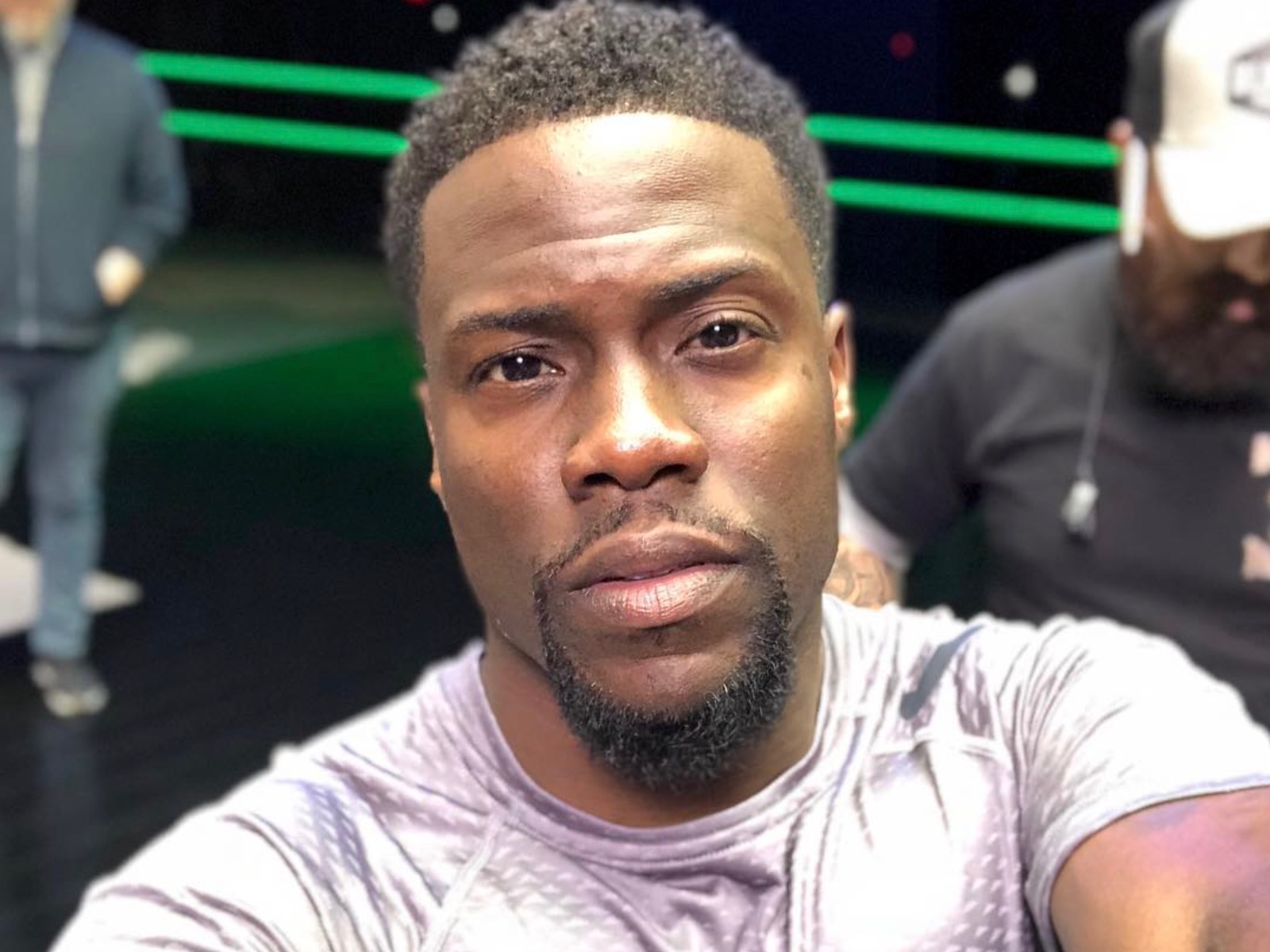 Kevin Hart Shrugs Off "Industry Plant" Claims & He's Not Alone
