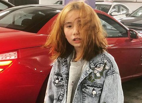Lil Tay Says Anyone Over 25 With a 9-5 Is a Failure: "You Should've Already Made Your Bag" [Video]