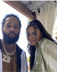 Earl and Nina Thomas