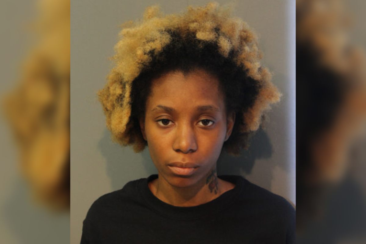 Woman Evades Airport Security & Boards A Plane So That She Could Meet Jay-Z