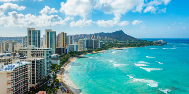Hawaii Announces Executive Order That Will Protect Those Traveling For Abortion Procedures