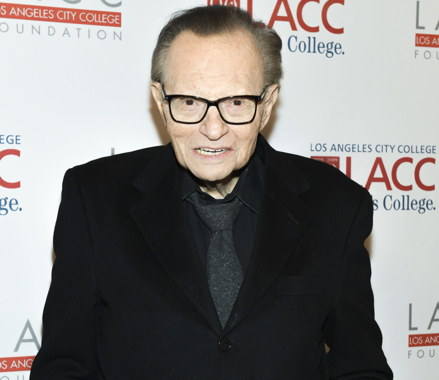 Larry Kings Cause Of Death Confirmed As Sepsis 3244