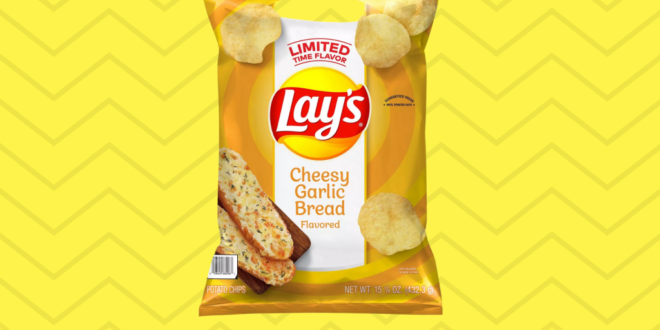 Lay's "Cheesy Garlic Bread" Flavored Chips Are Back