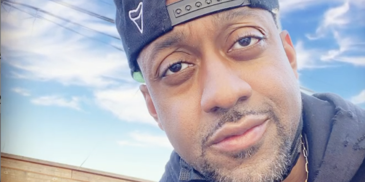 Steve Urkel Actor Jaleel White Admits a "Family Matters" Reboot "Didn't Make Any Sense" [Video]