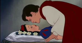Snow White Prince Charming kiss