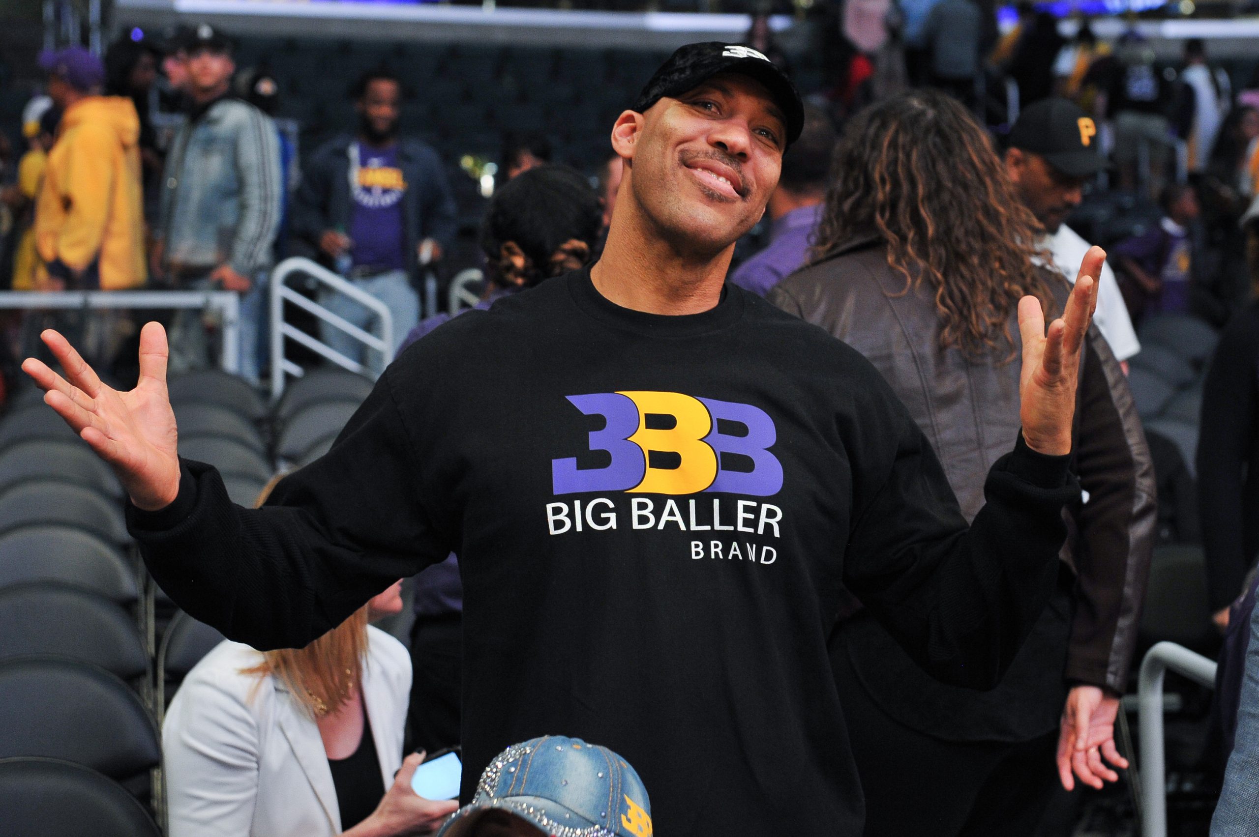LaVar Ball Says He Turned Down Going Public Because He Refuses To Answer To Anybody - Baller Alert LaVar Ball Says He Turned Down Going Public Because He Refuses To Answer To Anybody