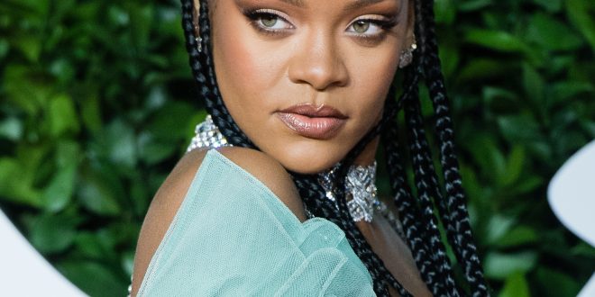 Rihanna Reportedly Working On Documentary That'll Give Fans An Inside Look Into Her Upcoming Super Bowl Halftime Show Performance