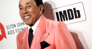 Smokey Robinson Addresses Freaky Track List From Upcoming Album 'Gasms': "I Wanted People to be Curious"