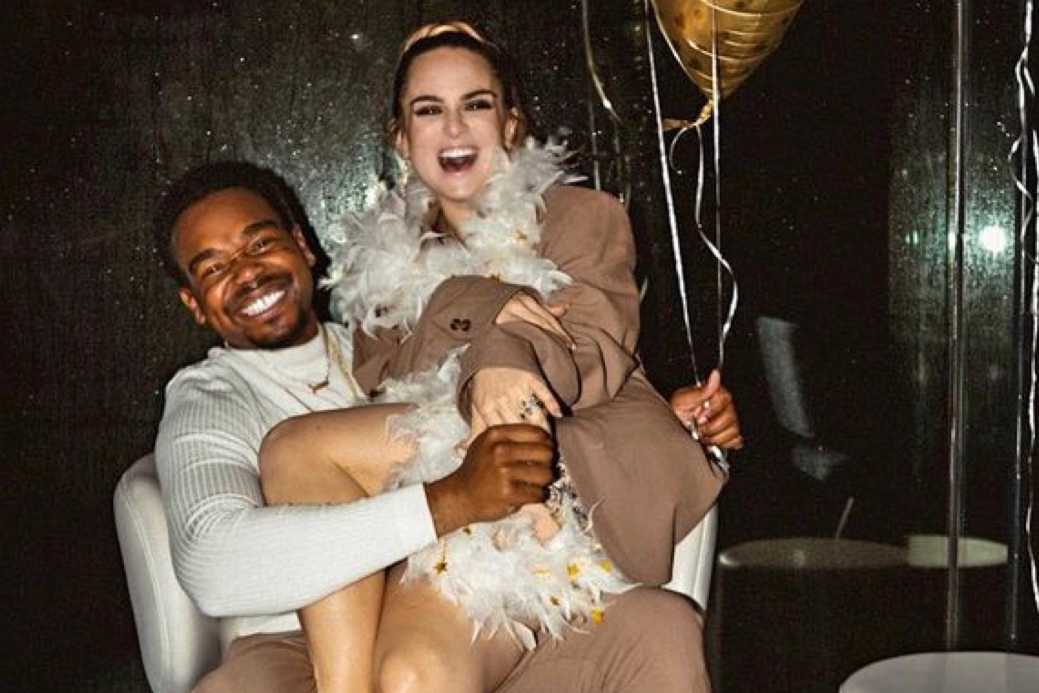 Jojo engaged