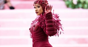 Cardi B Deletes Social Media After Clapping Back at 'Fans' Who Criticized Her