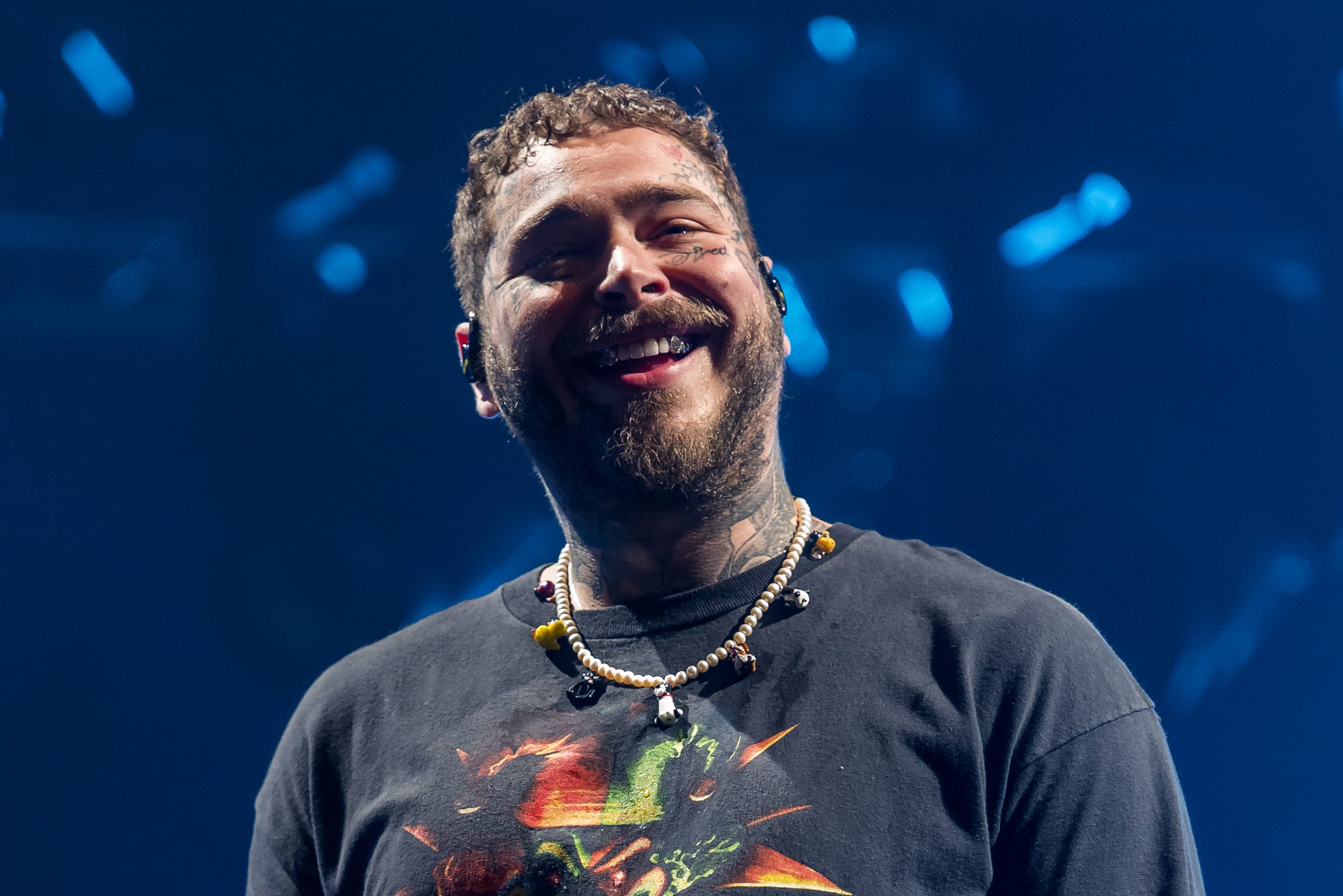 Post Malone Shows Off $250k Dallas Cowboys Diamond Chain