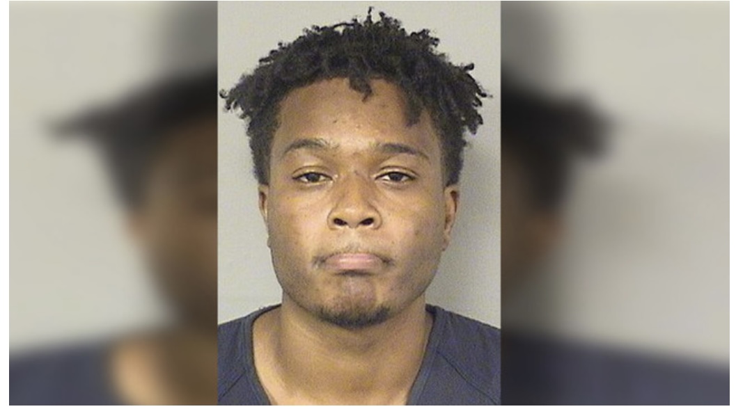 Florida Woman's First “Date” With Man She Met Online Ends With Man Being Charged With Assault, Battery, and Extortion