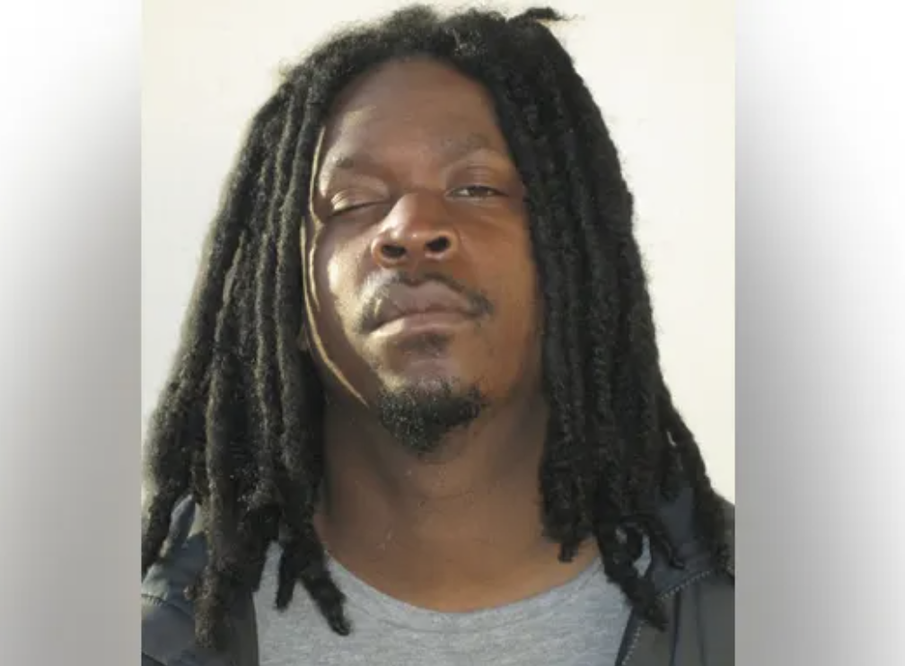 Maryland Man Pepper Sprays, Stabs Deli Shop Worker For Trying To Stop Him From Stealing Tip Jar