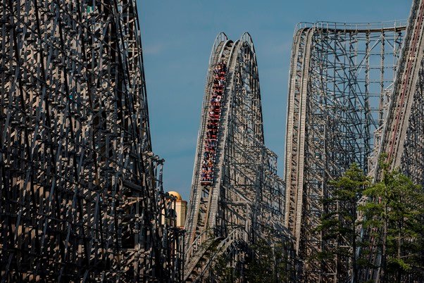 Six Flags Great Adventure Rollercoaster Malfunctions, Leaves Multiple Individuals Hospitalized