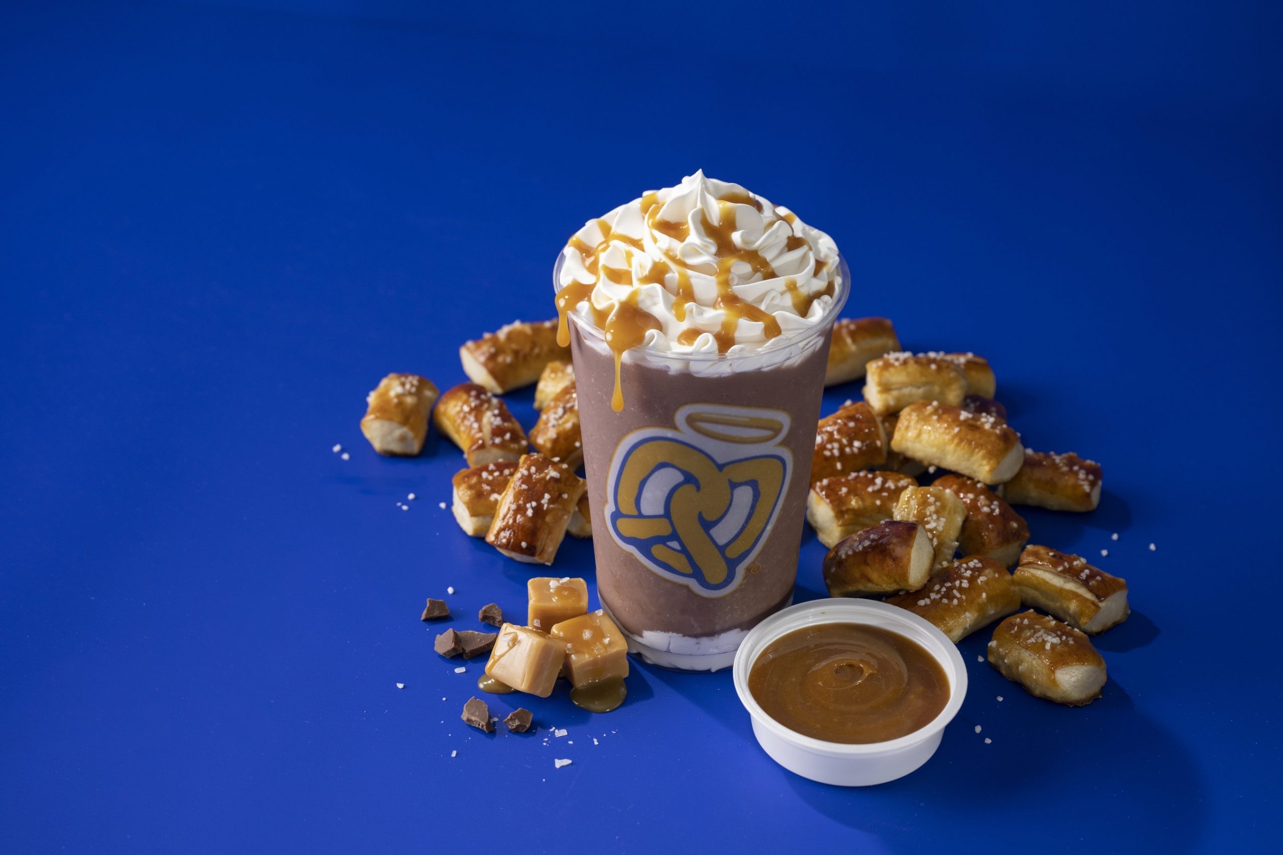 Auntie Anne Salted Caramel Chocolate-Frost - Baller Alert Auntie Anne's Kicking Off National Pretzel Month With All New Salted Caramel Chocolate Frost