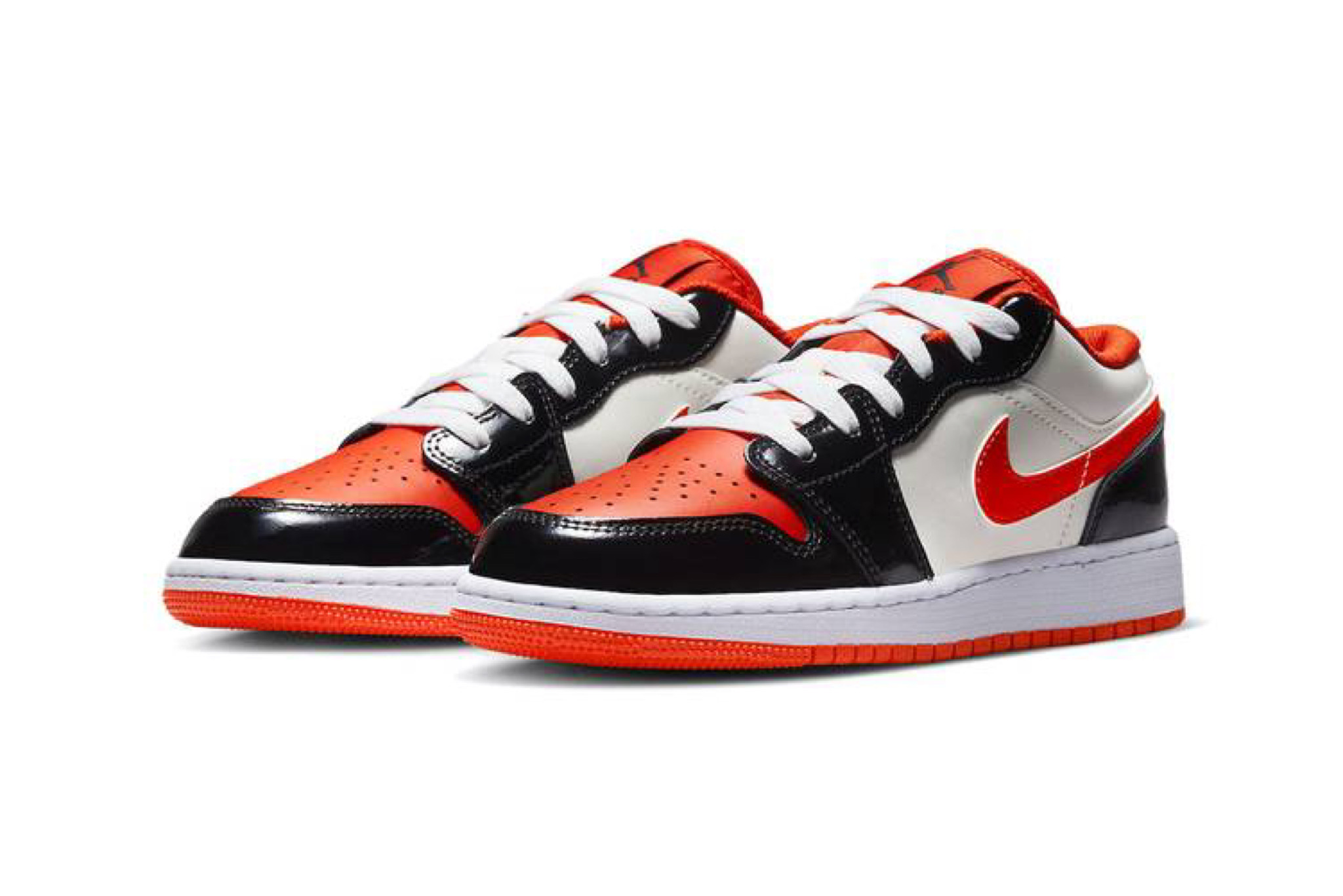 Ballerific Fashion: Nike Releases Air Jordan 1 Low GS Halloween Edition Sneakers