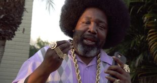"Because I Got High" Rapper Afroman Being Sued By Officers Who Raided His Home