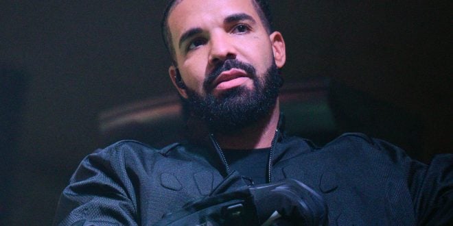 Fans Seem to Think Drake Is Dropping A Surprise Diss Track Tonight