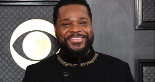 Malcolm-Jamal Warner on The Cosby Show's Legacy: "The Show Shed Light on Previously Ignored Black Middle Class Families"