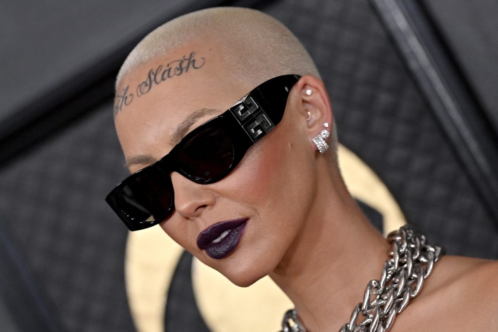 Amber Rose Sues Beverly Hills Club Over Falling Ornament She Says Left Her With Vertigo And Memory Loss