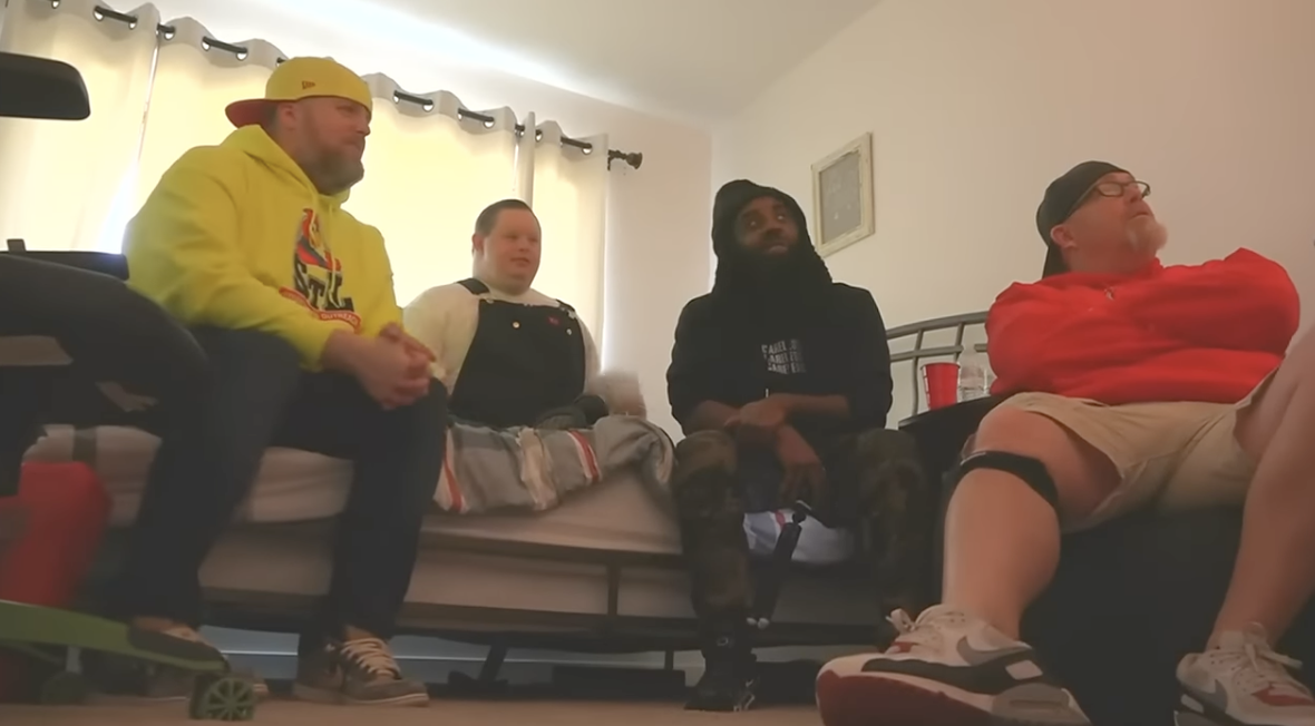 Missouri Man With Down Syndrome Befriended by Good Samaritans