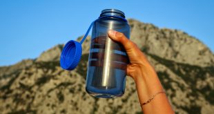 New Study Claims That Reusable Water Bottles Hold More Bacteria Then a Toilet Seat
