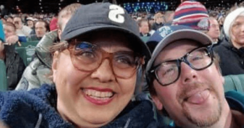 Woman Sends Family a Selfie During First Date & Disappears Shortly After; Date Arrested