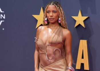 Victoria Monét Walked Out on Team Member Who Suggested She Abort Her Pregnancy [Video]