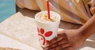 Chick-fil-A Brings Back The Peach Milkshake & White Peach Sunjoy Just In Time For Summer