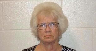 75-Year-Old Teacher Sentenced to 10 Years for 'Repeatedly' Sexually Assaulting 14-Year-Old Boy in School Basement
