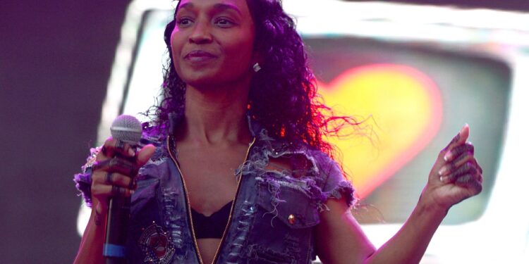 Chilli of TLC Says Reading the Bible Changed Her Views on Marriage: "It Was Really Scary to Me" [Video]