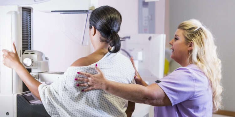 New U.S. Preventive Services Task Force Guidelines Urge Women to Start Mammograms at 40 for Early Breast Cancer Detection