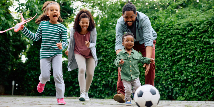 When to Bring a New Partner into Your Children's Lives: Timing and Tips for a Smooth Introduction