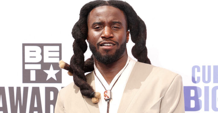 US-ENTERTAINMENT-BET-AWARDS - Baller Alert Shaboozey Thanks Beyoncé for Opening Doors to Black Country Artists Following CMA Nominations Snub