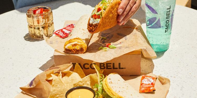 Taco Bell Introduces $7 Luxe Cravings Box