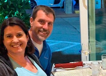 Parents Of Six Tragically Drown While Vacationing With Their Children