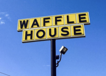 Waffle House Servers Accuse Company of Forcing Unpaid Labor, Including Janitorial Duties