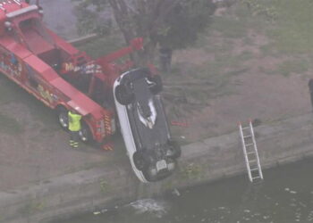 Philly Couple's Backseat Fun Ends with Car Rolling into River