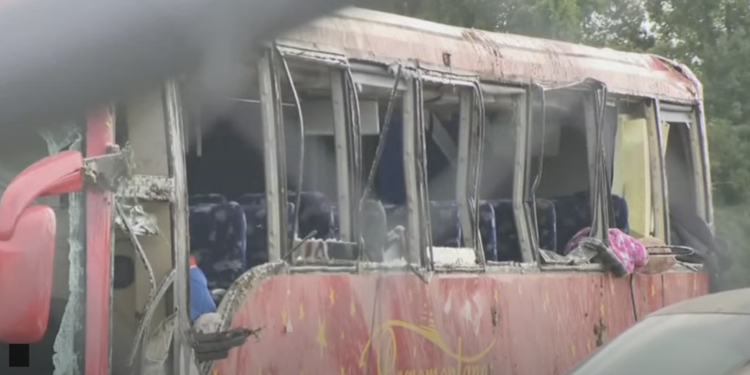 Tragic Mississippi Bus Crash Claims The Lives Of Seven Individuals, Including Two Children