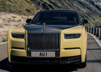 Rolls-Royce Unveils the Phantom Goldfinger: A One-of-One Tribute to 60 Years of 007's Legacy